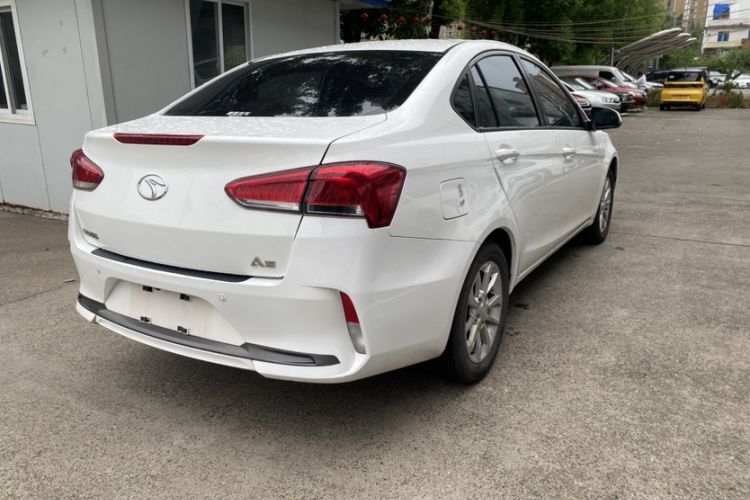 Used Soueast A5 Wing Dance 2019 1.5L Manual Luxury Version China V Standard Exterior 5
