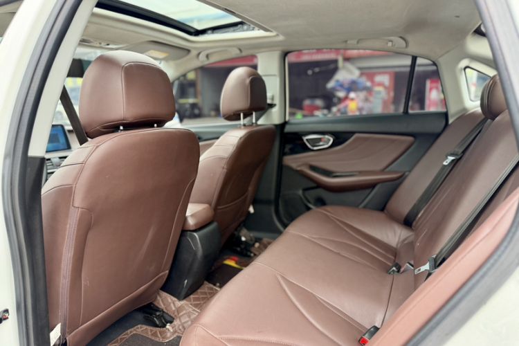 Used Soueast A5 Wing Dance 2019 1.5L Manual Luxury Edition China V Standard Exterior 6