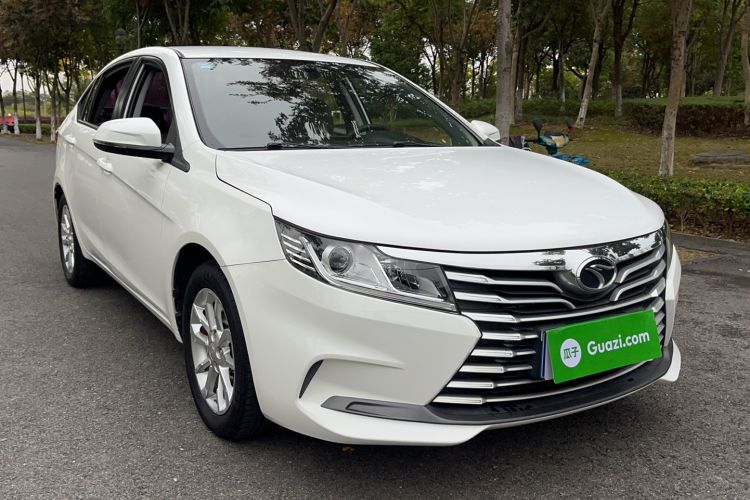 Used Soueast A5 Wing Dance 2019 1.5L Manual Luxury Version China V Standard Front Right 45 Deg