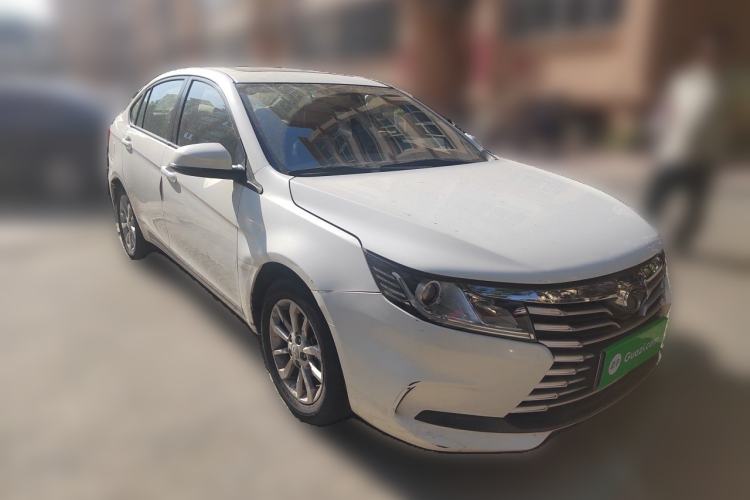 Used Soueast A5 Wing Dance 2019 1.5L Manual Eado Supreme Edition China VI Front Right 45 Deg
