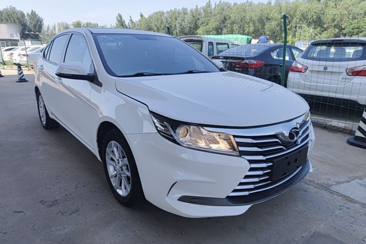 Used Soueast A5 Wing Dance 2019 1.5L Manual Eado Supreme Edition China VI Front Right 45 Deg