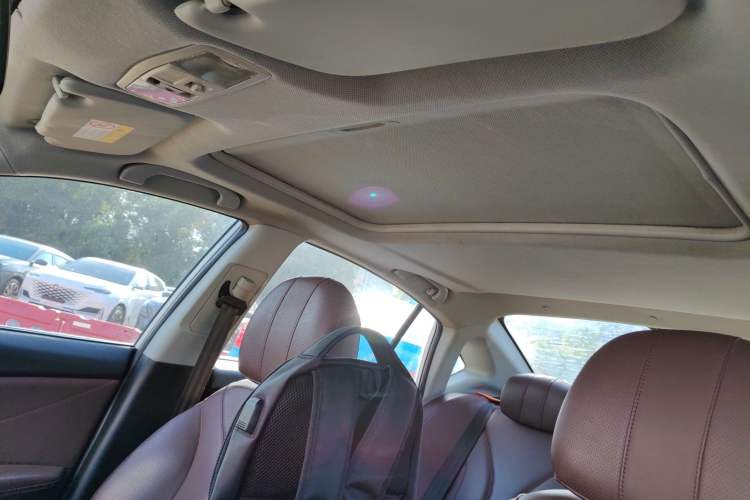 Used Soueast A5 Wing Dance 2019 1.5L Manual Luxury Edition China V Standard Headliner