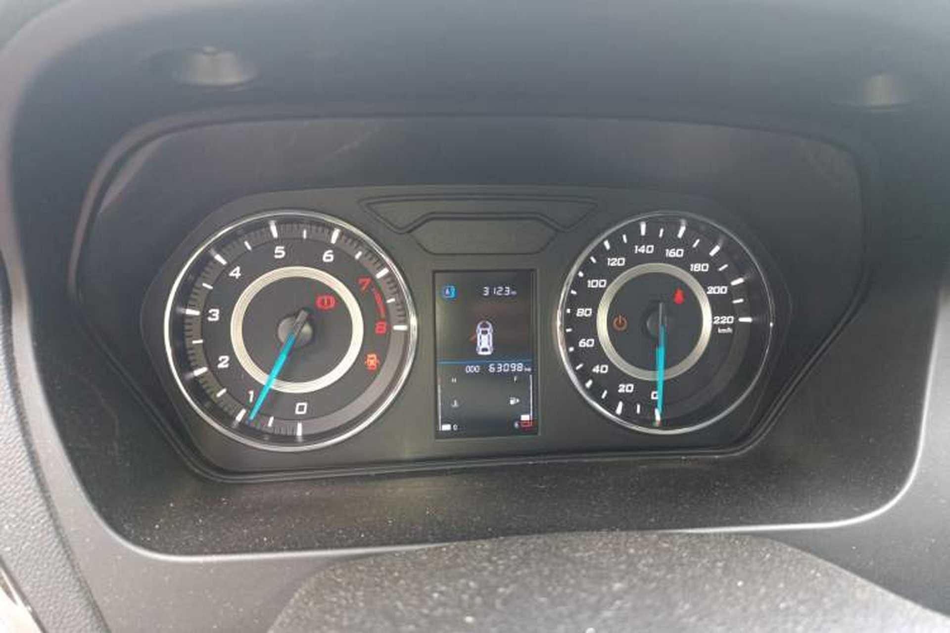 Used Soueast A5 Wing Dance 2019 1.5L Manual Luxury Version China V Standard Instrument Cluster