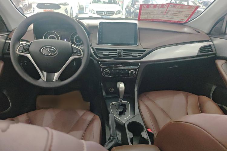 Used Soueast A5 Wing Dance 2019 1.5L CVT Wingzun Edition China VI compliant Interior 1