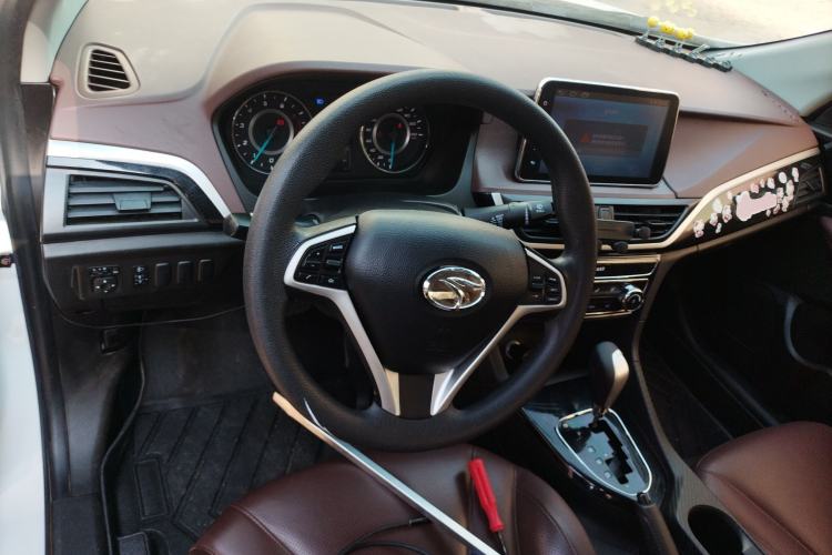 Used Soueast A5 Wing Dance 2019 1.5L CVT Luxury Edition China V Standard Interior 2