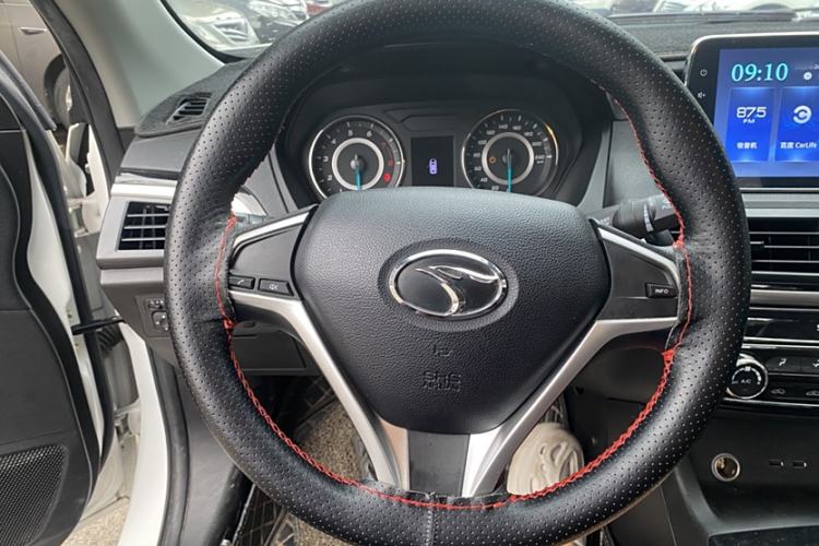 Used Soueast A5 Wing Dance 2019 1.5L Manual Luxury Version China V Standard Interior 2