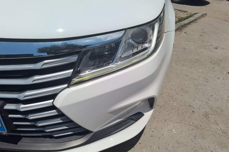 Used Soueast A5 Wing Dance 2019 1.5L Manual Flagship Version China V Standard Left Front Headlight