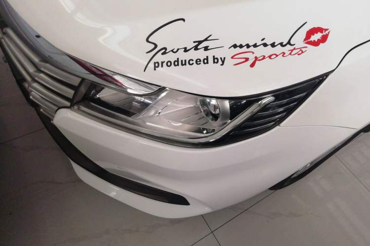 Used Soueast A5 Wing Dance 2019 1.5L Manual Luxury Version China V Standard Left Front Headlight