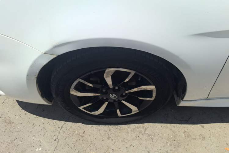 Used Soueast A5 Wing Dance 2019 1.5L Manual Flagship Version China V Standard Left Front Wheel Hub