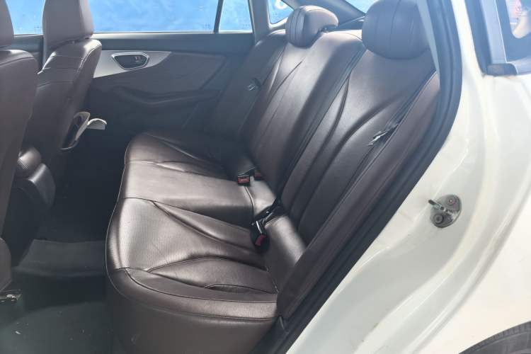Used Soueast A5 Wing Dance 2019 1.5L CVT Wing豪 Edition China VI Standard Left Rear Seat