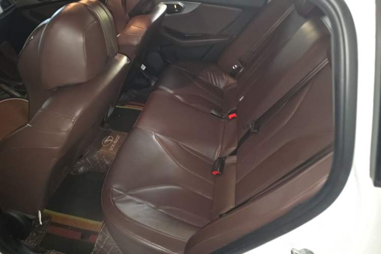 Used Soueast A5 Wing Dance 2019 1.5L CVT Wing豪 Edition China VI Standard Left Rear Seat