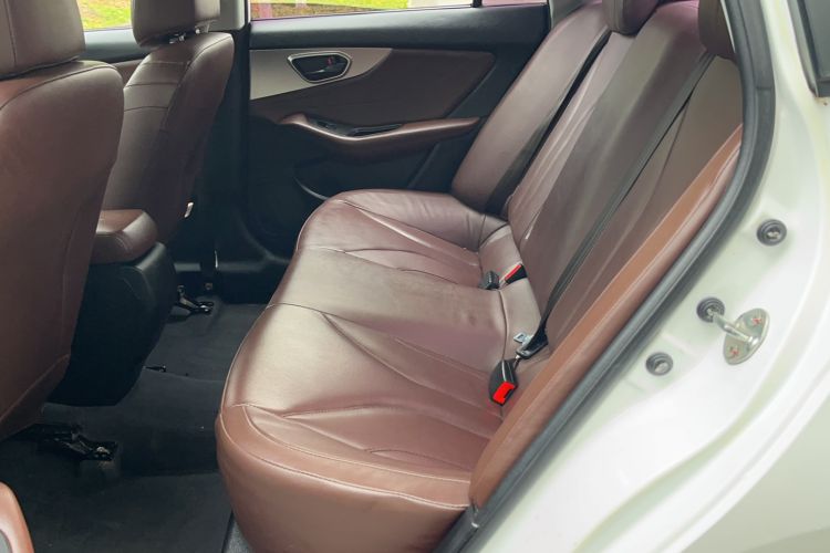 Used Soueast A5 Wing Dance 2019 1.5L Manual Luxury Version China V Standard Left Rear Seat