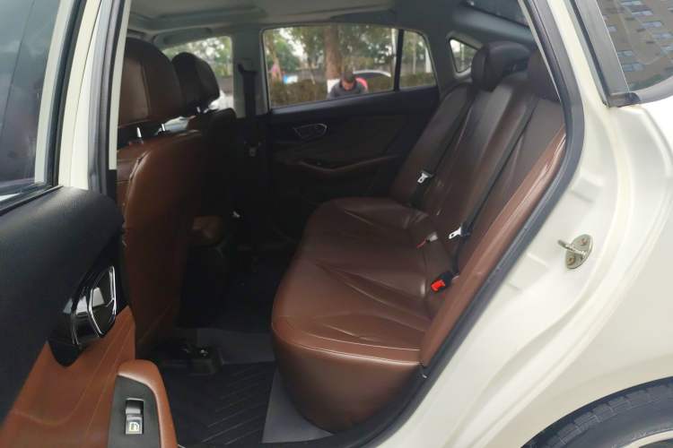 Used Soueast A5 Wing Dance 2019 1.5L Manual Luxury Edition China V Standard Left Rear Seat