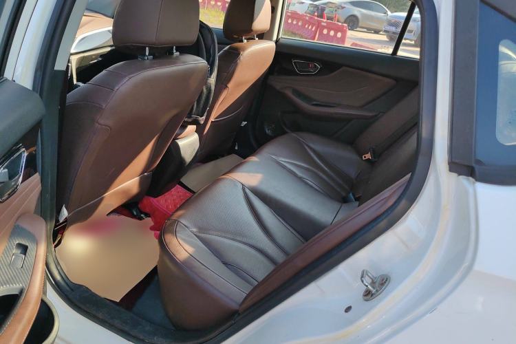 Used Soueast A5 Wing Dance 2019 1.5L Manual Luxury Edition China V Standard Left Rear Seat