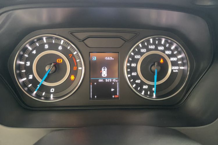 Used Soueast A5 Wing Dance 2019 1.5L Manual Luxury Edition China V Standard Odometer Close Up