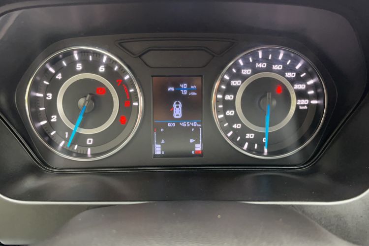 Used Soueast A5 Wing Dance 2019 1.5L Manual Luxury Version China V Standard Odometer Close Up