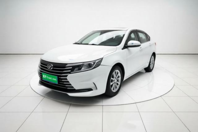 Soueast A5 Wing Dance 2019 1.5L CVT Luxury Edition China V Standard usata