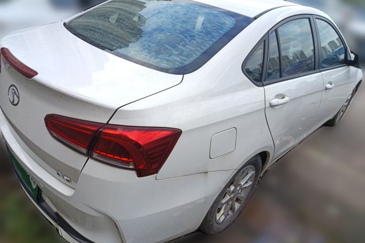 Used Soueast A5 Wing Dance 2019 1.5L Manual Luxury Version China V Standard Rear Right 45 Deg