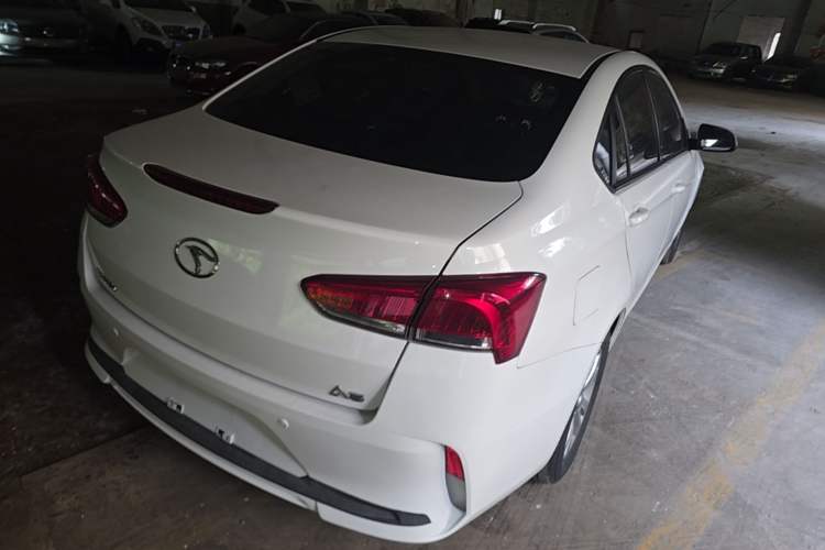 Used Soueast A5 Wing Dance 2019 1.5L CVT Wing豪 Edition China VI Standard Rear Right 45 Deg