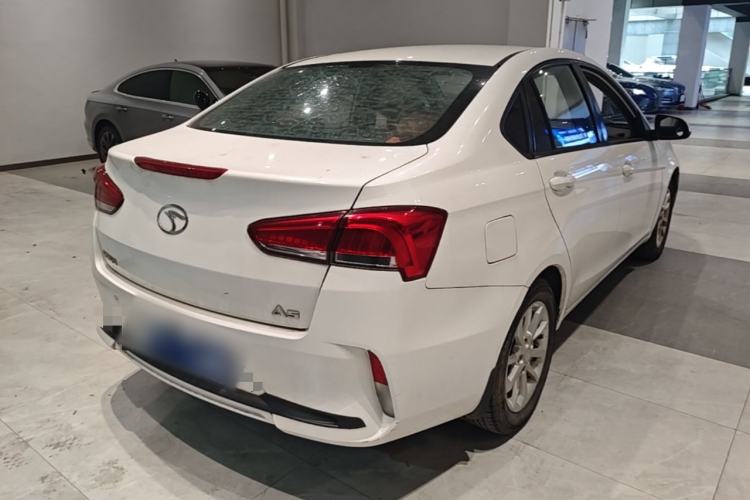 Used Soueast A5 Wing Dance 2019 1.5L Manual Luxury Version China V Standard Rear Right 45 Deg