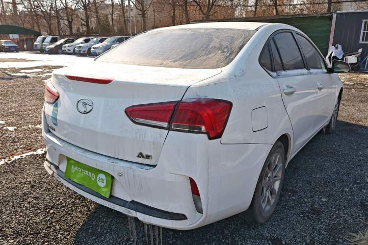 Used Soueast A5 Wing Dance 2019 1.5L Manual Luxury Version China V Standard Rear Right 45 Deg