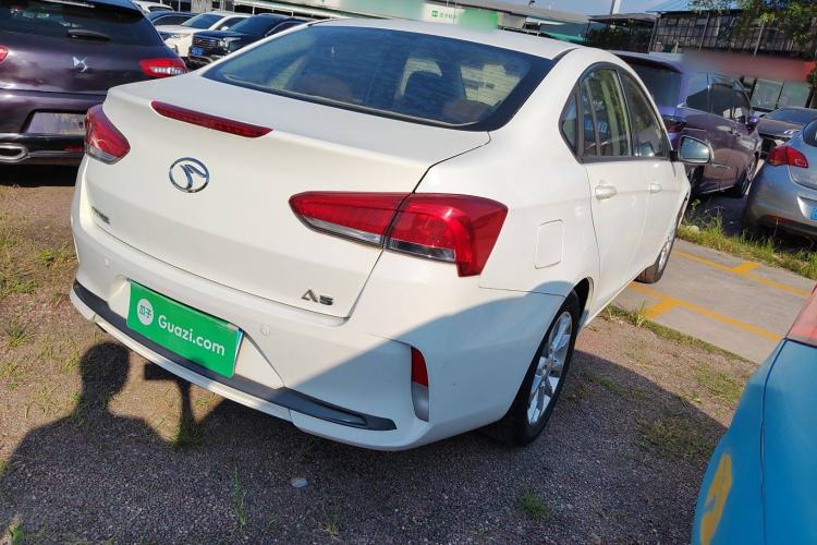 Used Soueast A5 Wing Dance 2019 1.5L Manual Luxury Edition China V Standard Rear Right 45 Deg