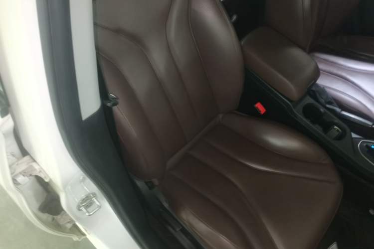 Used Soueast A5 Wing Dance 2019 1.5L CVT Wing豪 Edition China VI Standard Right Front Seat