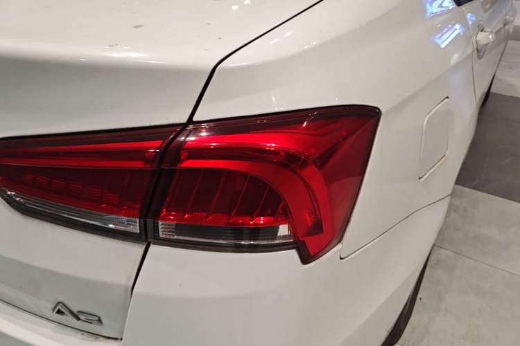 Used Soueast A5 Wing Dance 2019 1.5L Manual Luxury Version China V Standard Right Rear Taillight