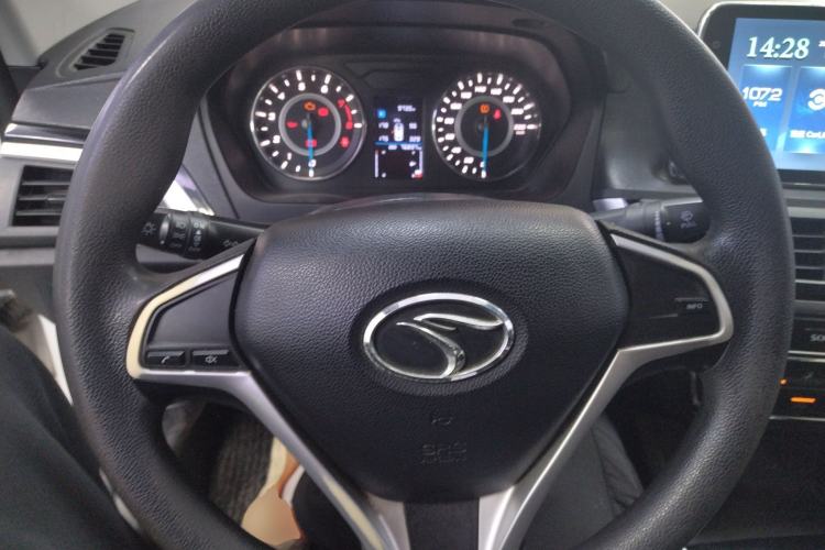 Used Soueast A5 Wing Dance 2019 1.5L Manual Yishang Version China VI Steering Wheel