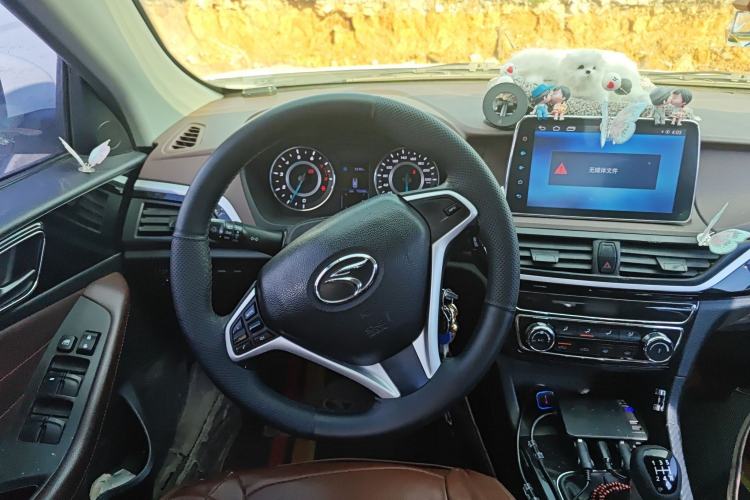 Used Soueast A5 Wing Dance 2019 1.5L Manual Luxury Edition China V Standard Steering Wheel