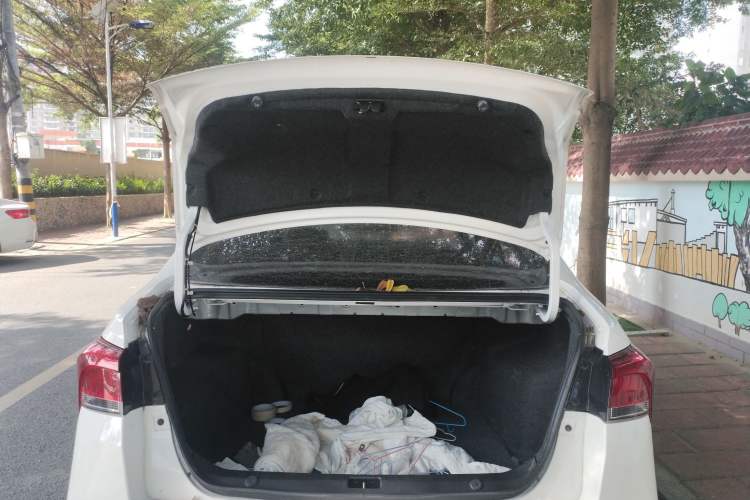 Used Soueast A5 Wing Dance 2019 1.5L Manual Luxury Version China V Standard Trunk
