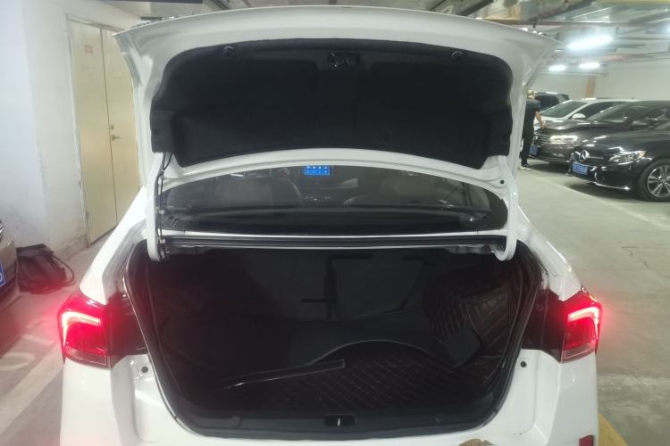 Used Soueast A5 Wing Dance 2019 1.5L CVT Wing豪 Edition China VI Standard Trunk