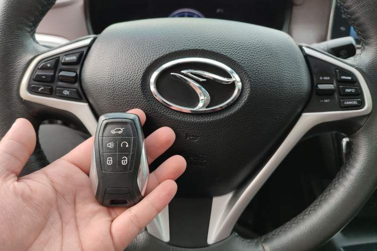Used Soueast A5 Wing Dance 2019 1.5L CVT Wing Platinum Edition China VI Vehicle Key