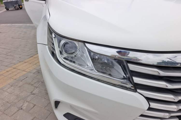 Used Soueast A5 Wing Dance 2021 1.5L Manual Wing豪 Edition Right Front Headlight