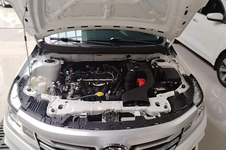 Used Soueast A5 Wing Dance 2022 1.5L CVT Wing豪 Edition Engine Bay