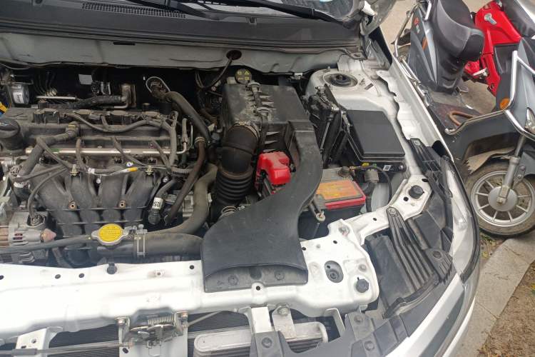 Used Soueast A5 Wing Dance 2022 1.5L CVT Wing豪 Edition Engine Bay Left