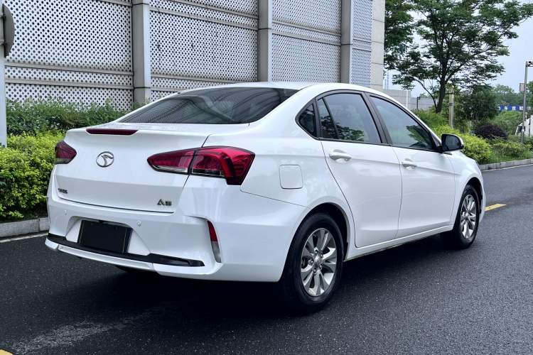 Used Soueast A5 Wing Dance 2022 1.5L CVT Wing豪 Edition Exterior 3