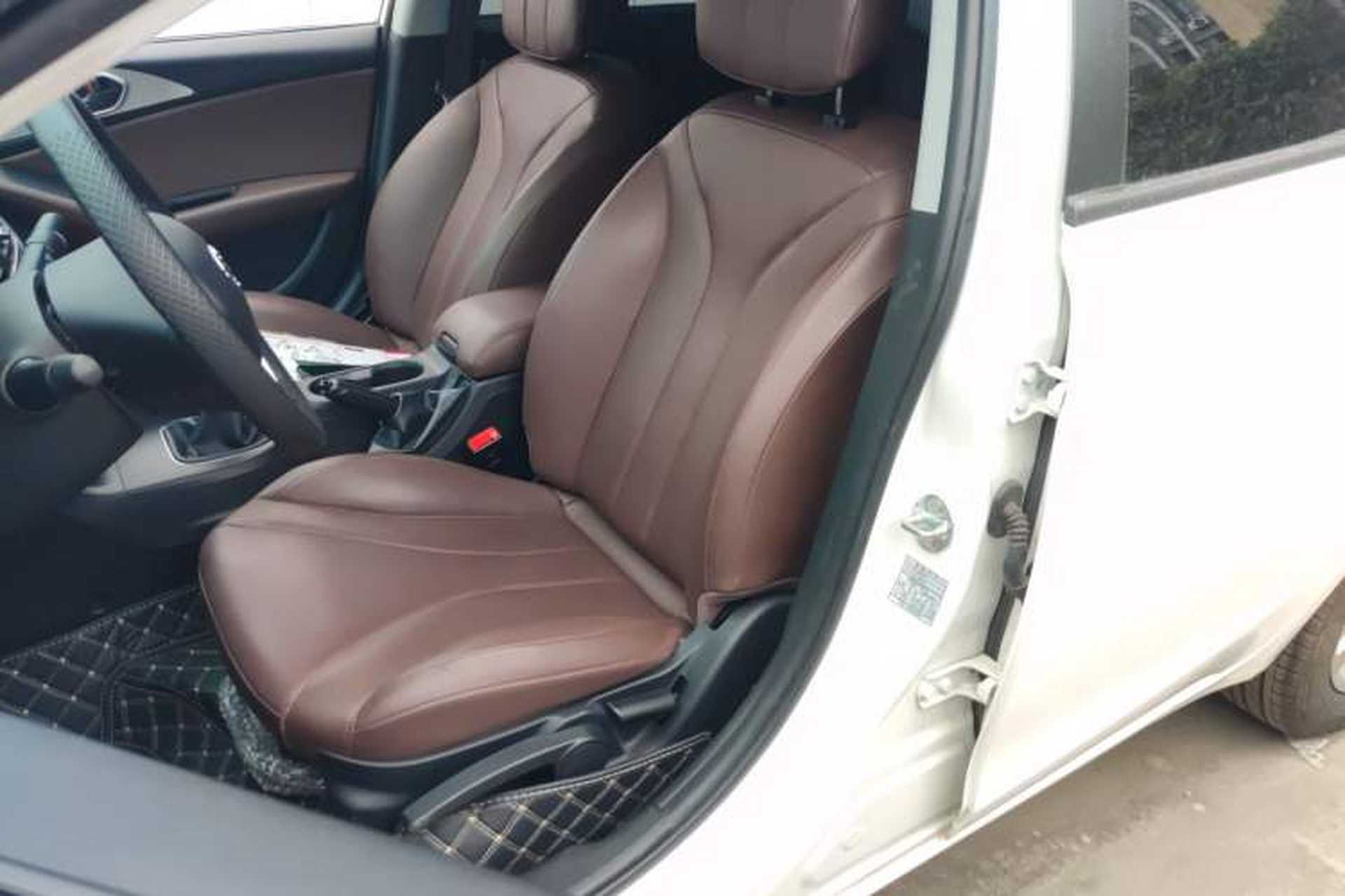 Used Soueast A5 Wing Dance 2022 1.5L Manual - Wing豪 Edition Interior 2