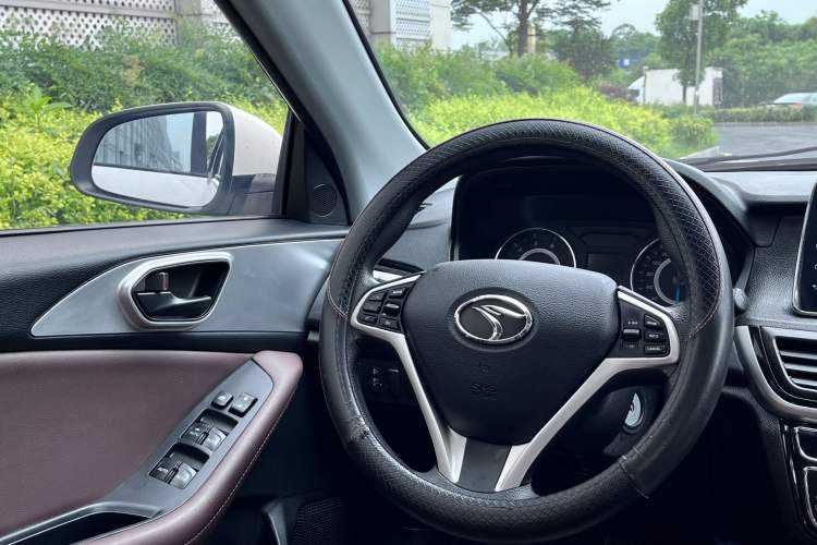 Used Soueast A5 Wing Dance 2022 1.5L CVT Wing豪 Edition Interior 4
