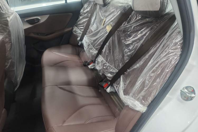 Used Soueast A5 Wing Dance 2022 1.5L CVT Wing Drill Model Left Rear Seat