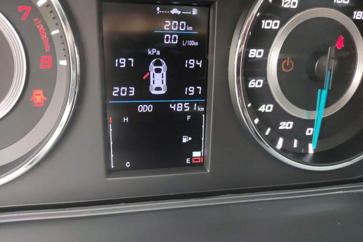 Used Soueast A5 Wing Dance 2022 1.5L Manual - Wing豪 Edition Odometer Close Up