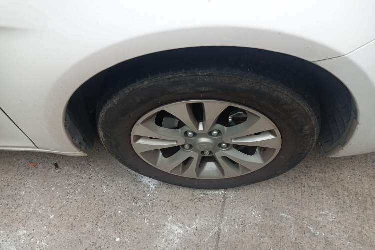Used Soueast A5 Wing Dance 2022 1.5L CVT Wing豪 Edition Right Front Wheel Hub