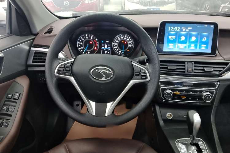 Used Soueast A5 Wing Dance 2022 1.5L CVT Wing Drill Model Steering Wheel