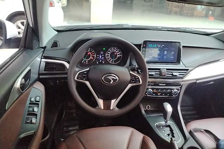Used Soueast A5 Wing Dance 2022 1.5L CVT Wing豪 Edition Steering Wheel