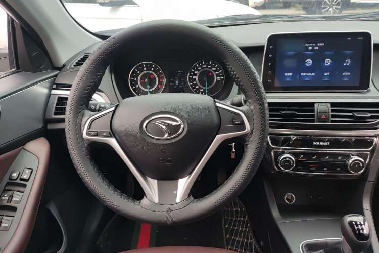 Used Soueast A5 Wing Dance 2022 1.5L Manual - Wing豪 Edition Steering Wheel