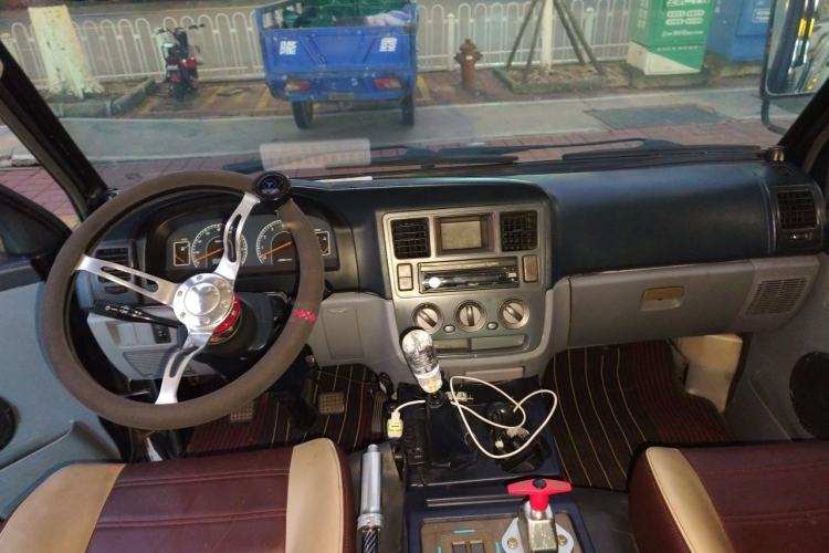 Used Soueast Delica 2008 2.0L Classic Edition Center Console