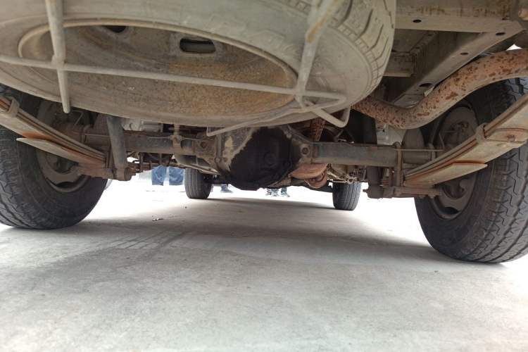 Used Soueast Delica 2008 2.0L Economy Version Chassis Rear