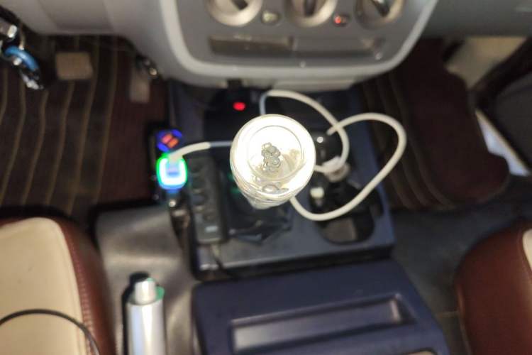 Used Soueast Delica 2008 2.0L Classic Edition Gear Lever