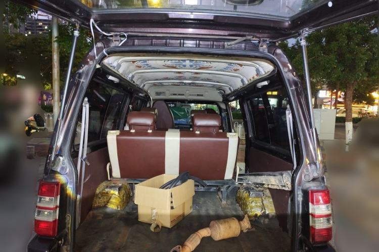 Used Soueast Delica 2008 2.0L Classic Edition Trunk