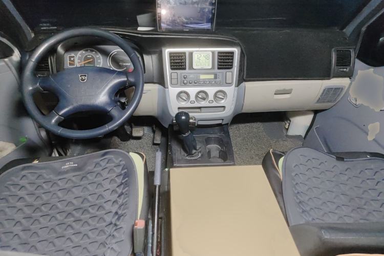 Used Soueast Delica 2008 2.0L Economy Version Center Console